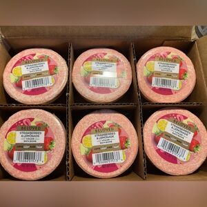 6 Beloved: Strawberries & Lemonade Vegan Bath Bombs